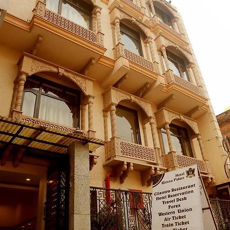 Hotel Rivera Palace Varanasi Ngoại thất bức ảnh