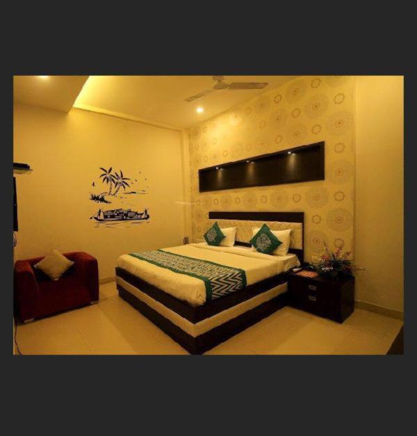 Hotel Rivera Palace Varanasi Ngoại thất bức ảnh
