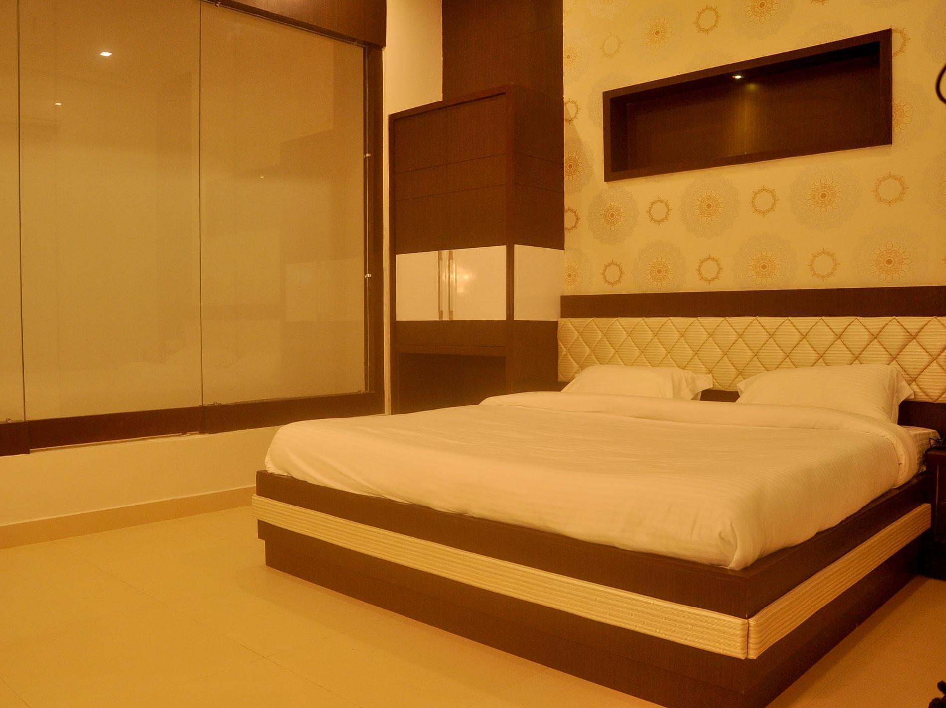 Hotel Rivera Palace Varanasi Ngoại thất bức ảnh